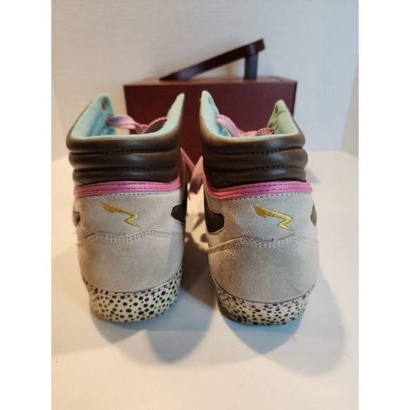 Y2K  VINTAGE SHOES PASTRY FAB COOKIE WHITE CHOCALATE CHIP HIPTOP REVRUN RUN - Picture 3 of 10